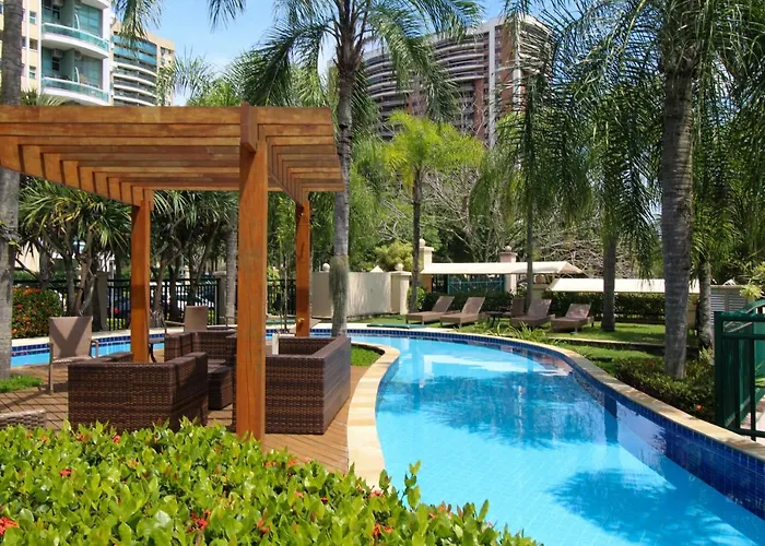 Barra da Tijuca - 508 - De Frente para Maravilhosa Piscina - Estacionamento Gratuito - Academia Comphania Atletica - Balsa para Praia Grátis - Microondas - Geladeira Grande - Recepção 24horas - Wi-Fi - Com Pia Rio de Janeiro